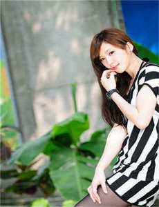 《AV国产天美传媒性色AV-妻子诱惑》