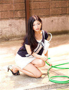 《剧情片潦草-桃花村的女人全集》